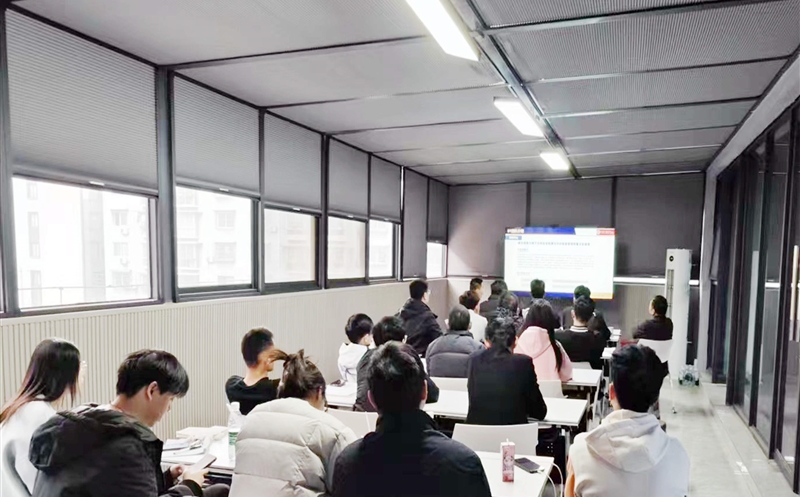 �ÿƼ�֮�����������Զ������ ������湫˾����ҵ�ڸ�����չѧ������