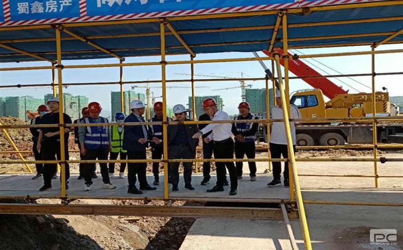 ������һ�е�����һ��ӵ���ָ������