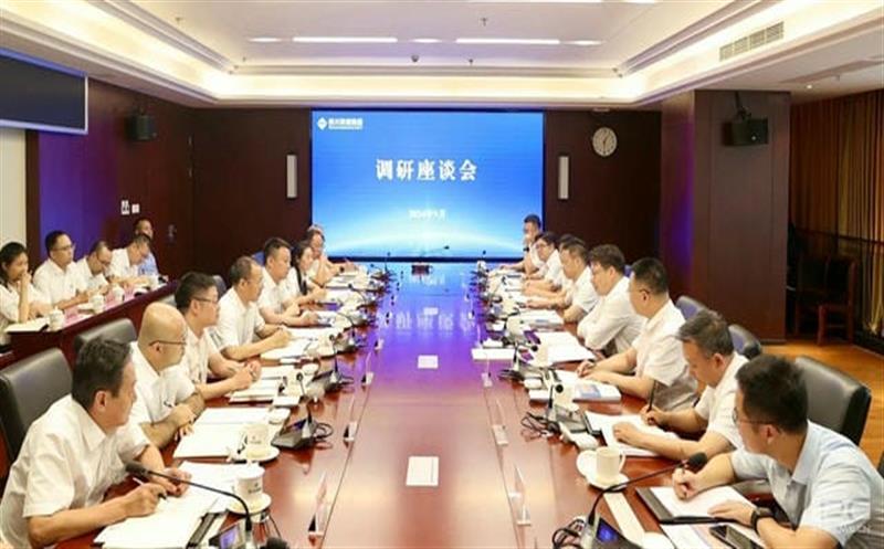 �����쵼���в������齨��ҵ